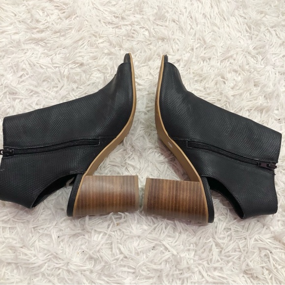 Steve‎ Madden notedd Faux Leather Peep Toe Block heel Bootie black size 9 - Picture 5 of 12